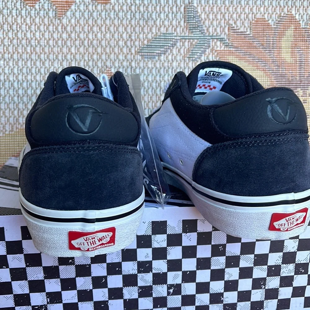 Vans Men’s Rowan Dark Navy/White VN0A5JICCZP Sneakers